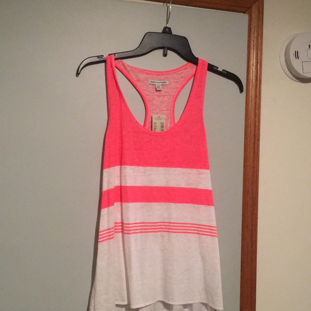 A never worn American Eagle Outfitters